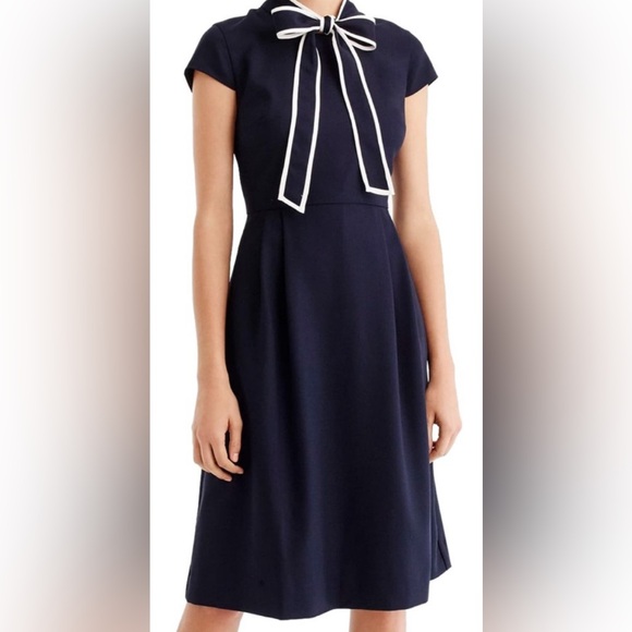 J. Crew Dresses & Skirts - J.Crew Bow-Tie Dress